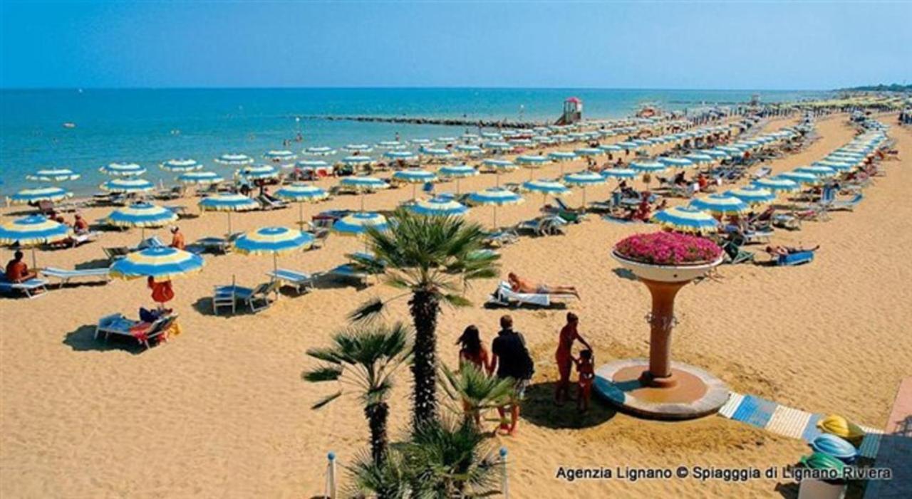 Lignano Riviera Apartamento Lignano Sabbiadoro Exterior foto